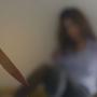 ΑΡΤΑ: ΕΠΙΑΣΕ ΑΠΟ ΤΟΝ ΛΑΙΜΟ ΤΗΝ ΠΡΩΗΝ ΚΑΙ ΤΗΝ ΑΠΕΙΛΗΣΕ ΜΕ ΤΟ ΜΑΧΑΙΡΙ